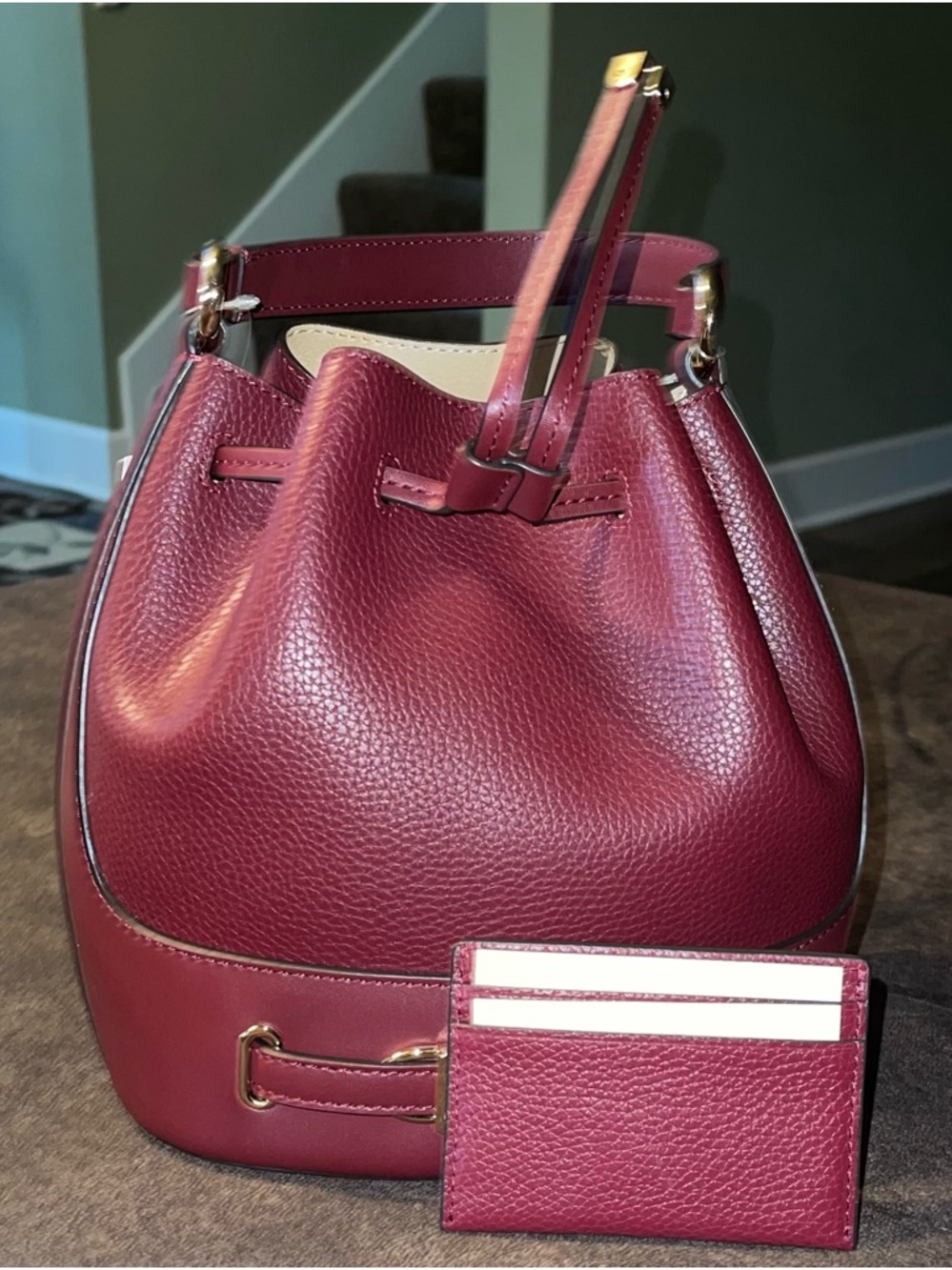 Michael Kors Reed Bucket Bag Set - Picture 7 of 9
